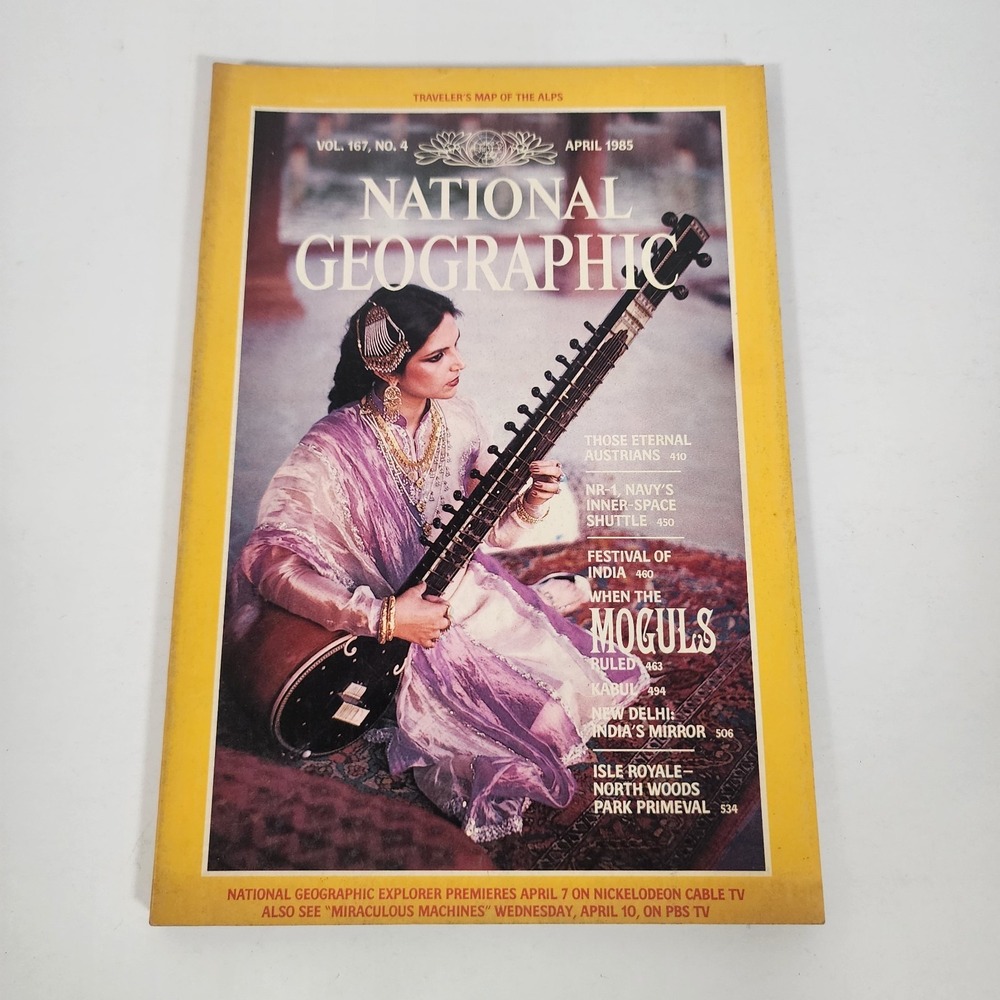 National Geographic Magazine April‎ 1985 No Insert